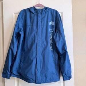 Disneyland rain coat / wind break size XL NWT but interior snags see pics